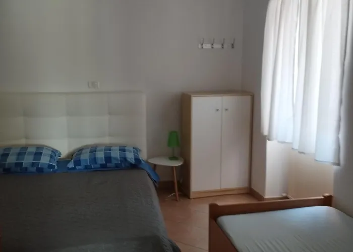 Casa de Férias Apartmaji Paliska C1 *