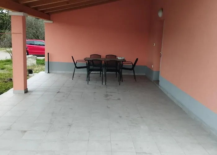 Vakantiehuis Apartmaji Paliska C1 *